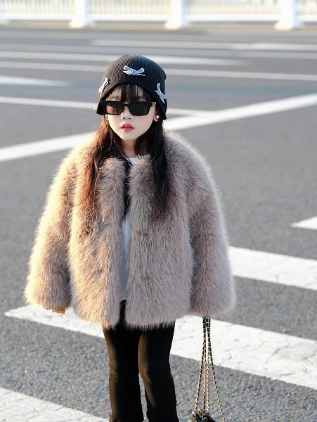 冬新品 韓国風赤ちゃん服 ベビー服 キッズ服 朦々たる 厚地の外套 トップス アウター ふわふわ お出かけ 好いたらしい