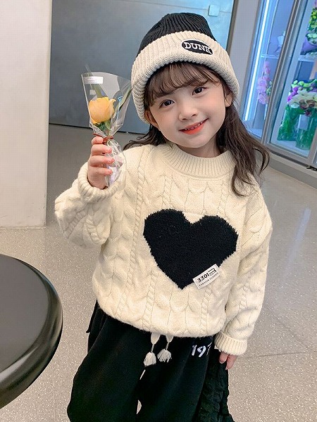 秋冬新作 韓国風子供服 キッズ服 セーター ニット 長袖 トップス ハート柄 2色