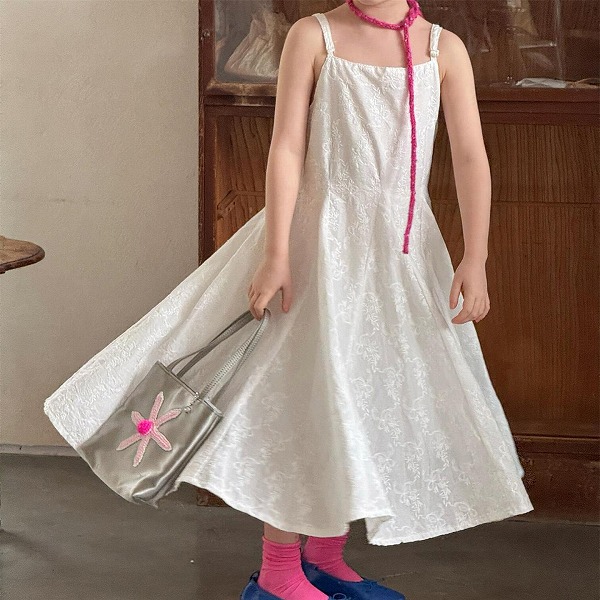 新品J★子供服　ワンピース★90cm～150cm