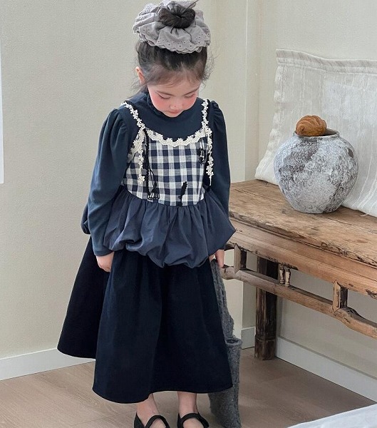 新品★赤ちゃん服 トップス+吊りより良い\u0026スコート★90糎～150糎