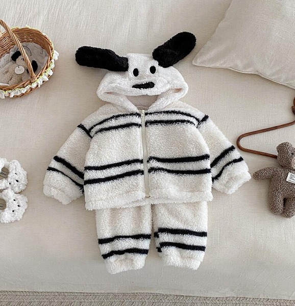 冬新品★子供服　セットアップ★73CM～110cm