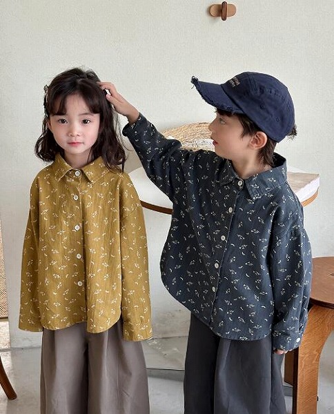 キッズ服　韓国風　JYシャツ　カーディガン　80-140CM　２色