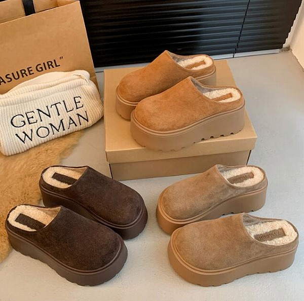 新入荷　レデイーズ　加絨保温　シューズ　靴　★3色　タグ35-40