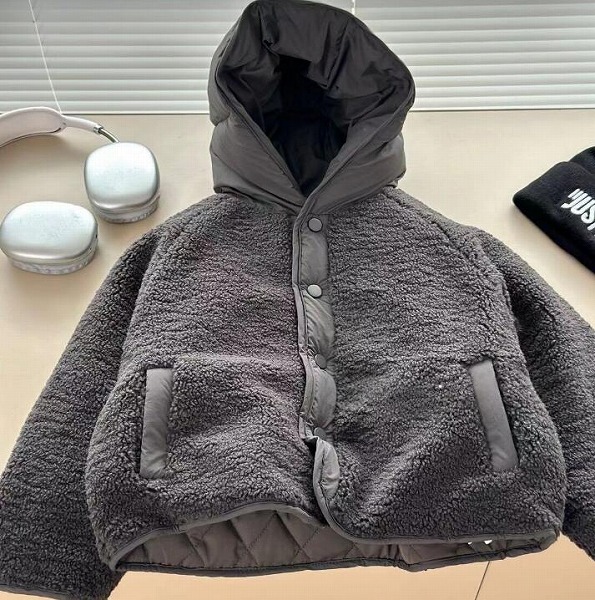 キッズ服トップス 厚地の外套 上衣110-160コマーシャル