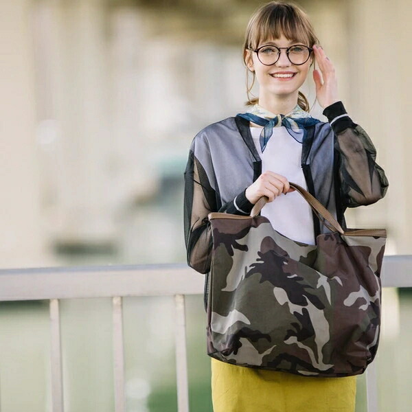 定番 人気商品【COOCO】クーコ ポケッタブル迷彩柄トート 通勤 通学 サブバッグ|ドレミファソラ・ねこ