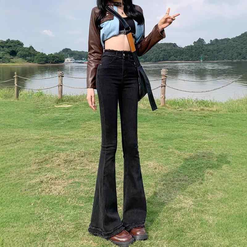 デニムパンツ レディース ブラック ハイウエスト 伸縮性 スリムフィット 微フレア フリンジエッジ ブーツカット 秋冬 フリース裏地 暖か 普段使い デニム素材 快適 シルエット調整