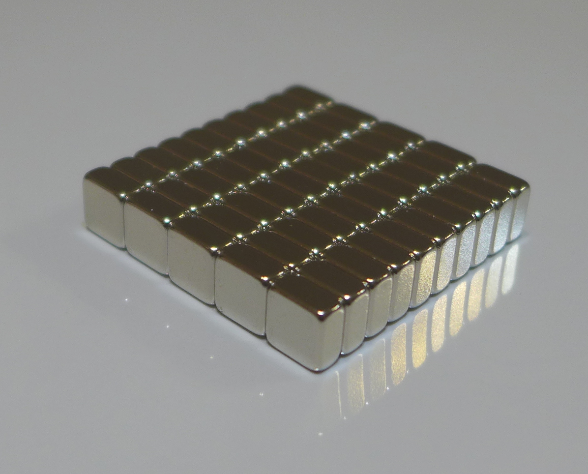 楽天市場】ネオジム磁石 3mm×12mm×3mm(N35) １個ネオジウム 超強力