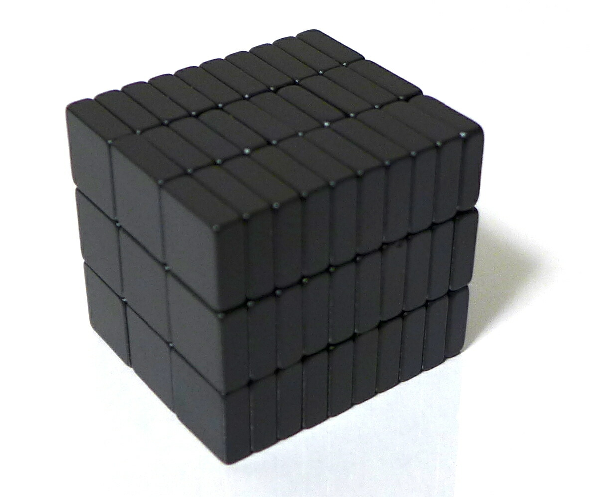 ネオジム磁石（樹脂塗装）6.4mm×6.4mm×3.2mm(N35) ９０個 ネオジウム 超強力 マグネット　強力磁石　永久磁石　いろいろ使えます リール改造・燃費アップ・フィギア・プラモデル・日曜大工・工作・DIY・紙留め・実験