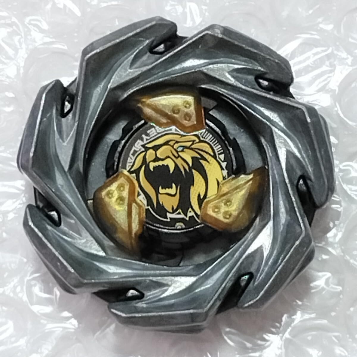 ベイブレードX BX-00レオンクロー5-60P メタルコートゴールド2個セット 楽天市場】BX-00 レオンクロー5-60P メタルコート ゴールド