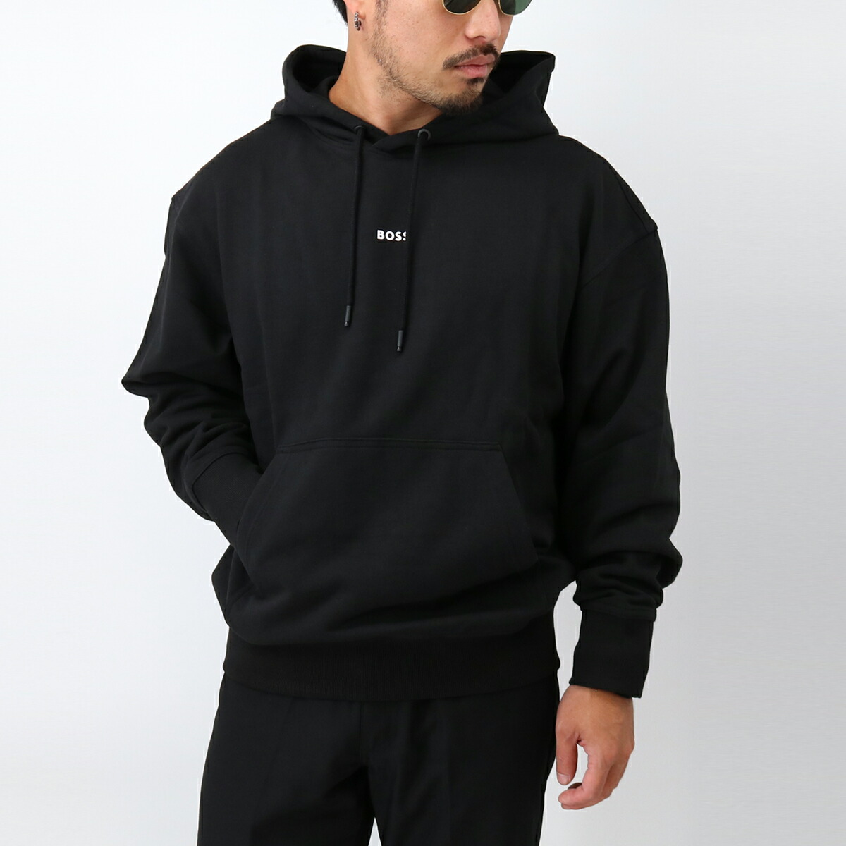HUGO BOSS ロゴ スウェット トレーナー 50524360 BOSS - Hoodie with mirror-effect logo - Black