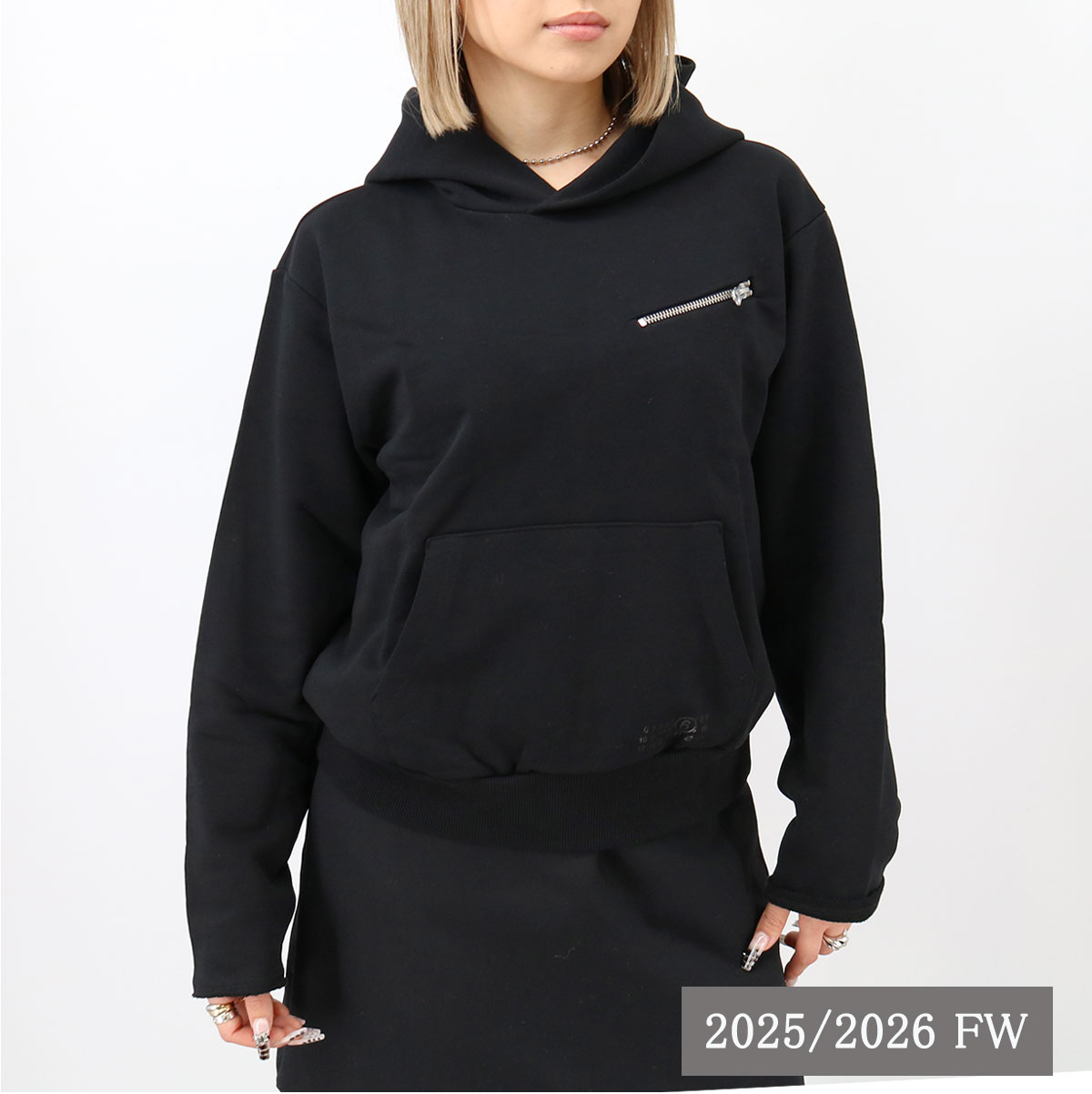 ■MM6 Maison Margiela KIDS エムエムシックス メゾンマルジェラ キッズ 大人もOK M60866 パーカー フーディー プルオーバー ナンバーロゴ 長袖 スウェット ブランド｜ＲＡＹＭＡＲＴ-レイマート-