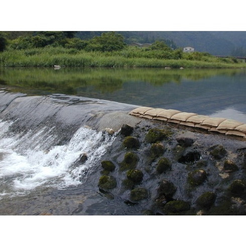 IRL 日水化学工業 吸水性土ノウアクアブロック 再利用可能版 IRL ND20 工事 照明用品 土木作業 大工用品 土のう(代引不可)【送料無料】