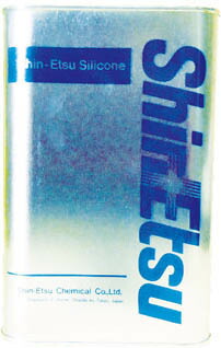 信越 シリコーンオイル 耐熱用 100ＣＳ 1ｋｇ【KF968-100CS-1】(化学製品・離型剤)【送料無料】