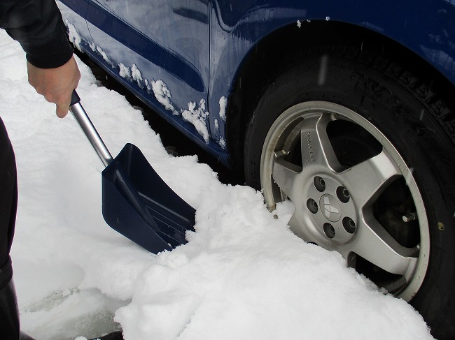 楽天市場 雪かき スコップ スノーショベル5点セット 雪かき 除雪 スコップ 車 スノースコップ シャベル ショベル 雪かき スノーブラシ 代引不可 送料無料 リコメン堂インテリア館