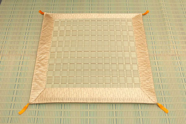 純国産 掛川織 い草御前（仏前）座布団 『古代』 約70&times;70cm(代引不可)【送料無料】｜リコメン堂生活館