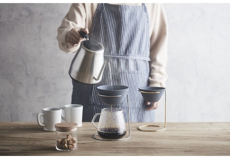 日本製波佐見焼コーヒーフィルター兼ドリッパーセラフル1~3杯分本体のみ繰り返し使えるセラミックおしゃれギフトプレゼントアドバンスドア【送料無料】