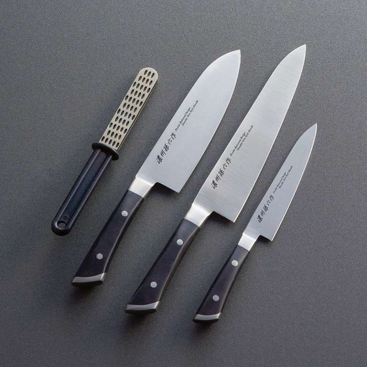 濃州孫六作 共口金料理包丁4点セット 200H(代引不可)【送料無料】 17,899円