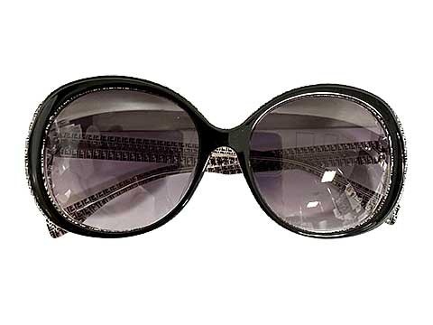 【送料無料】FENDI ズッカ サングラス 極美品 FENDI サングラス FS155 ズッカ柄 ブラックレンズ