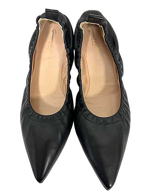 【未当て嵌める】【新古品】Gianvito Rossi ジャンヴィトロッシ 靴 レディース 大きさ35 22.5多情多感前後 本革 バレーシューズ NAPPA