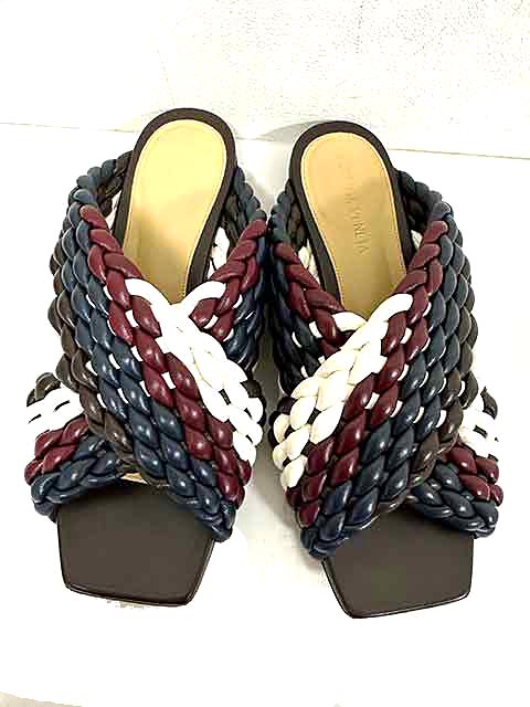 【中古】BOTTEGA VENETA　ボッテガヴェネタ 靴 　カナラッツォ フラットサンダル イントレチャートレザー　チューブラーフラットサンダル　小さいサイズ｜リサイクルブティックABC 46,398円