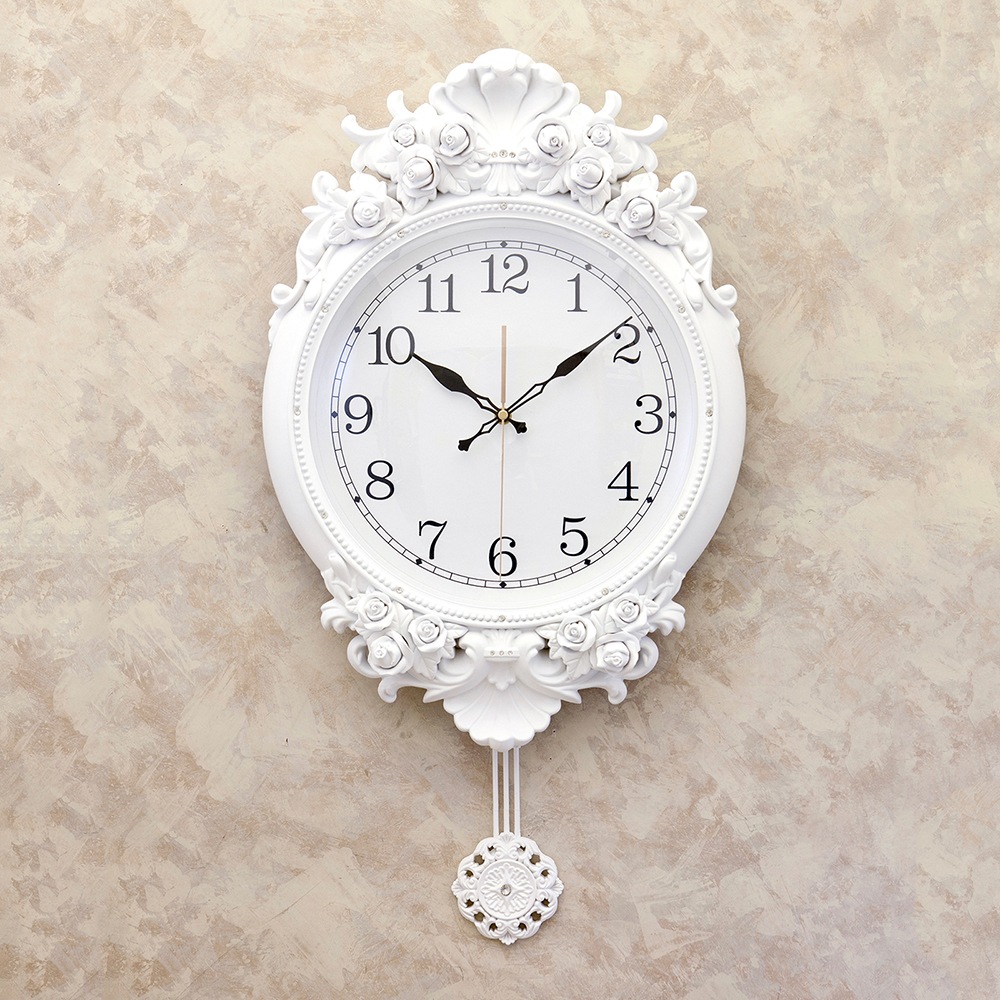 輸入雑貨　シルバー　ウォールクロック　シャビーシック　掛け時計　アンティーク 楽天市場】アンティーク 壁掛け時計 ゴールドインテリア