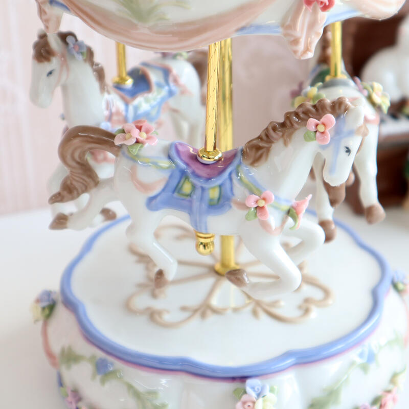 コスモスコレクション メリーゴーランドオルゴール インテリア オブジェ エレガント カルーセル フラワー ディスプレイ ショップ ギフト プレゼント おしゃれ かわいい 置物 陶器 磁器 楽器 花 北欧 輸入雑貨 送料無料re Magazinpegas Cz