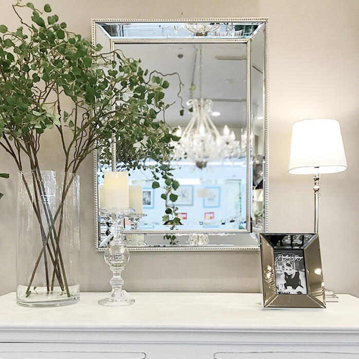 楽天市場】ウォールミラー シルバー 鋲モチーフ有りインテリア