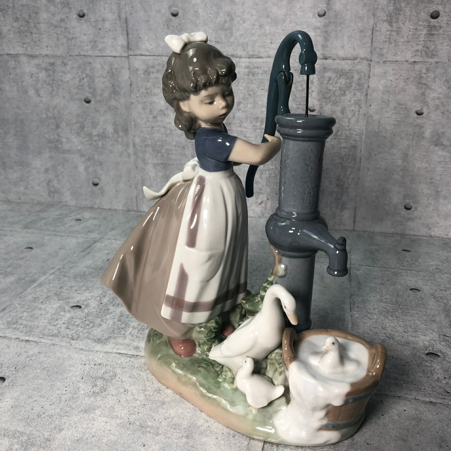リヤドロ LLADRO 5285 栽培所の夏 SUMMER ON THE FARM エスパニア製 滅多に無いな廃盤品 フィギュリン うしろ帯 合鴨 瀬戸もの 飾りつけ 室内装飾 アンティーク 寄せあわせ