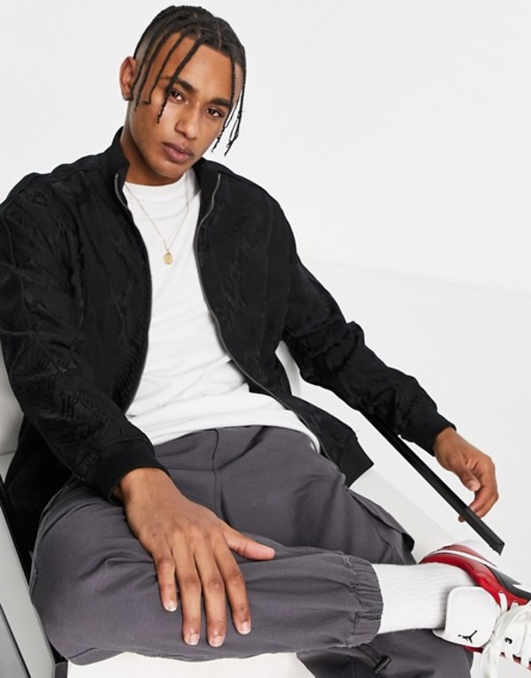 通販のアイリスプラザ ベルシュカ メンズ ジャケット ブルゾン アウター Bershka Zip Through Tracksuit Jacket In Black Snake Print Part Of A Set Black 購入特価商品 Www Livinginmalta Com