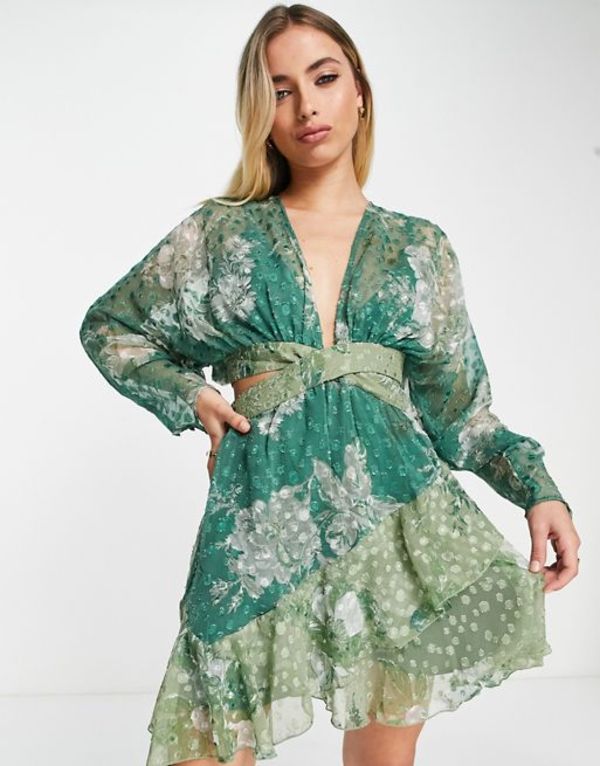 エイソス レディース ワンピース トップス ASOS DESIGN textured mixed floral mini dress with ruffle hem Green