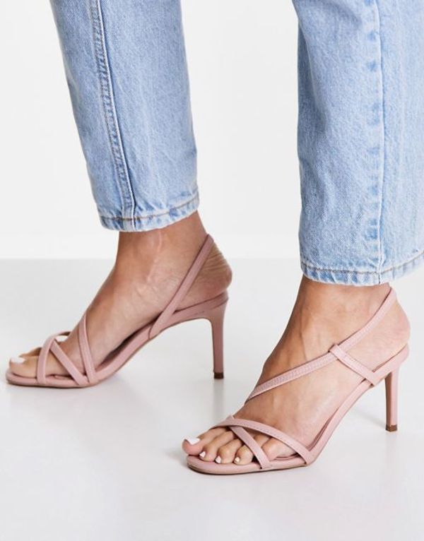 世界的に有名な キューピッド レディース ヒール シューズ Qupid strappy heeled sandals in pink Desert