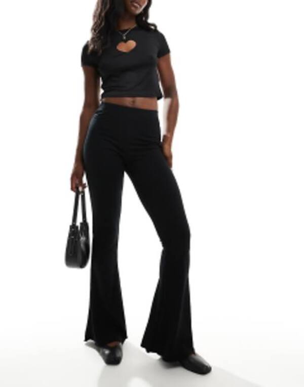 エイソス レディース ボトムス カジュアルパンツ パンツ ASOS DESIGN rib flare pants with lettuce hem Black ブラック｜ReVida 店 8,386円