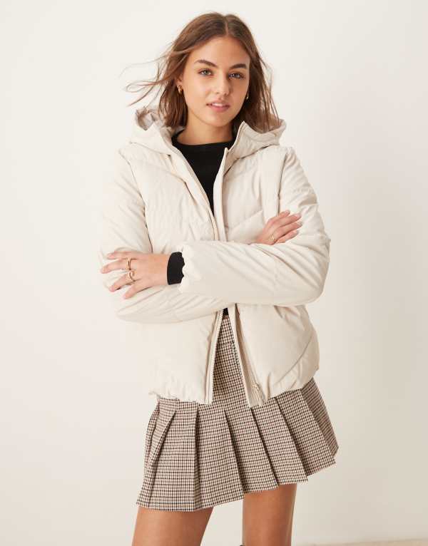 ジェイディーワイ レディース アウター ジャケット・ブルゾン ジャケット JDY short puffer jacket Off-white オフホワイト