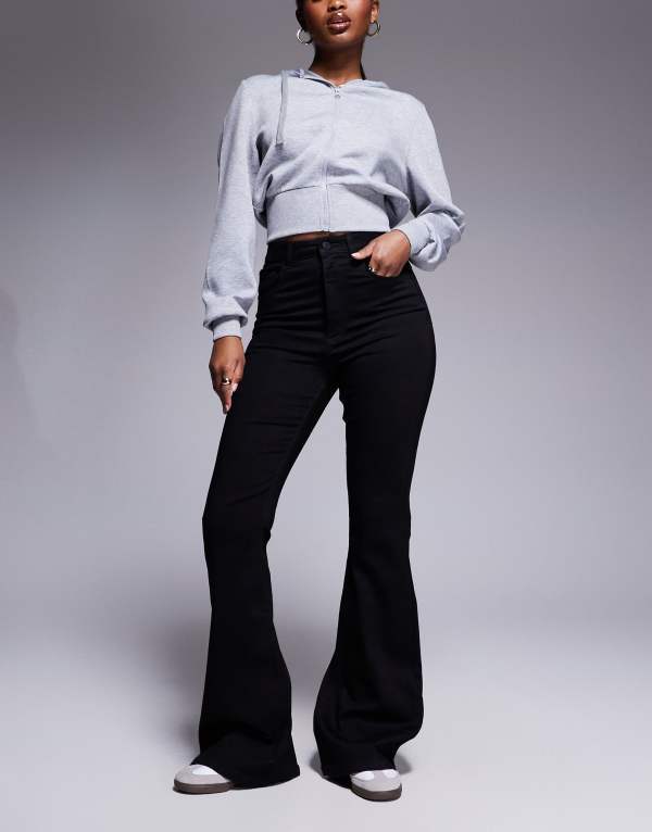エイソス レディース ボトムス デニムパンツ ジーンズ ASOS DESIGN sculpting super stretch flare jeans Black ブラック 15,315円