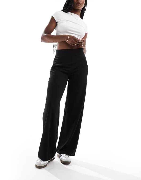 ジェイディーワイ レディース ボトムス 心地好いズボン下 ワイドレッグ ズボン下 JDY high rise wide leg pants Black 黒いこと
