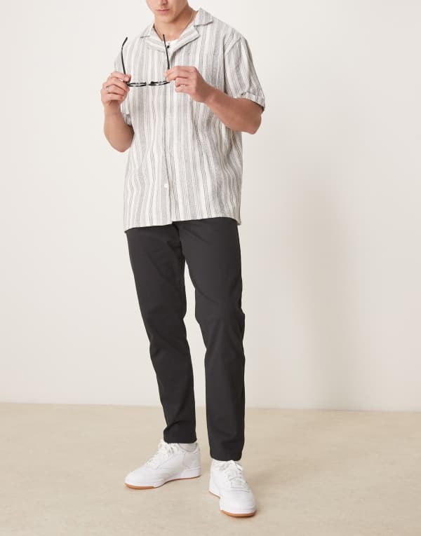 エイソス メンズ ボトムス カジュアルパンツ テーパードフィット ASOS DESIGN tapered fit chinos Black ブラック