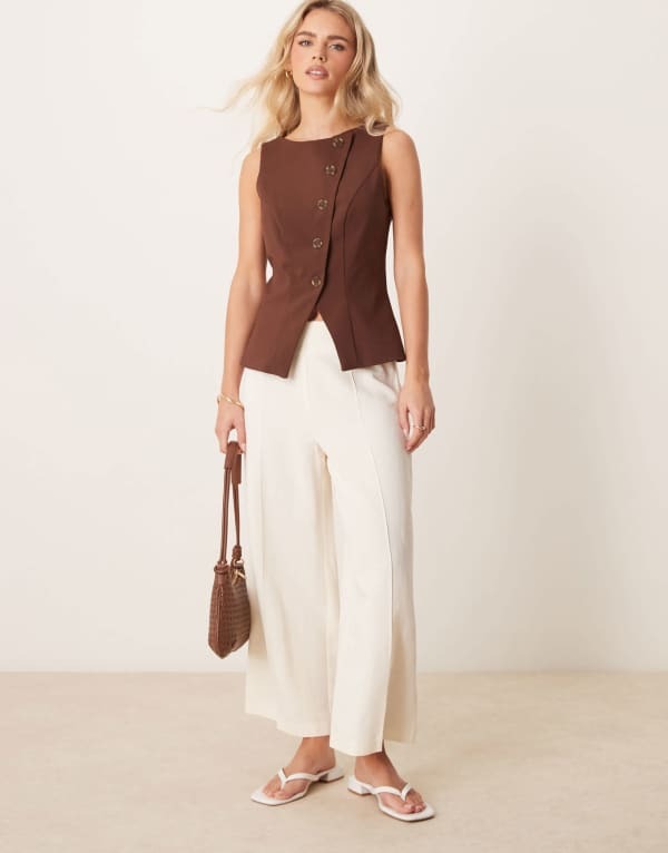 エイソス レディース ボトムス カジュアルパンツ プチ パンツ リネン ASOS DESIGN Petite tailored linen culotte pants off white オフホワイト