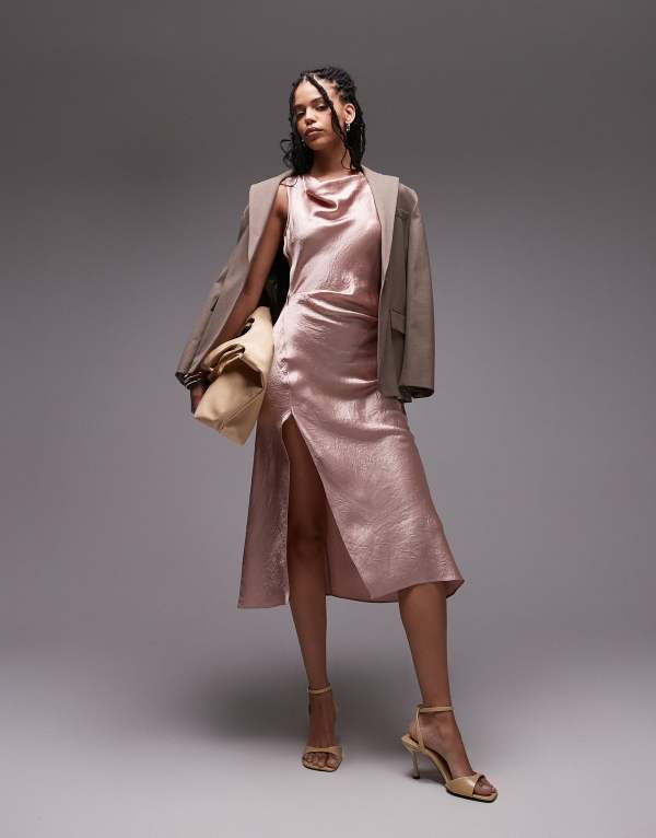 アンドアザーストーリーズ レディース トップス ワンピース ドレープ サテン ノースリーブ & Other Stories sleeveless hammered satin midaxi dress with drape detail and thigh split in light Light Pink ピンク