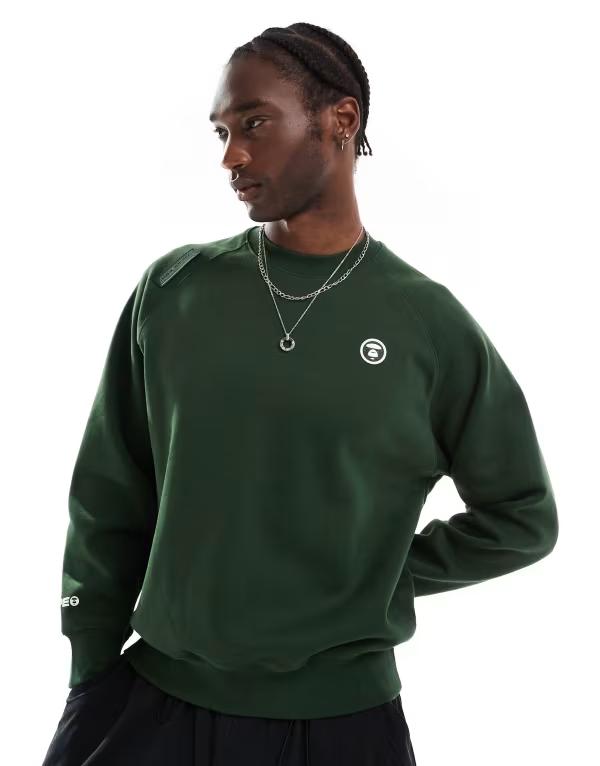 ベイシング エイプ メンズ アウター パーカー・スウェット クルーネック スウェット シャツ Aape By A Bathing Ape heart crew neck sweatshirt Dark Green グリーン｜ReVida 店