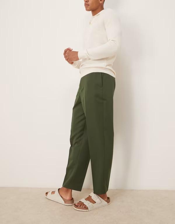 エイソス メンズ ボトムス カジュアルパンツ テーパードフィット パンツ ASOS DESIGN smart relaxed tapered fit pants in dark GREEN グリーン