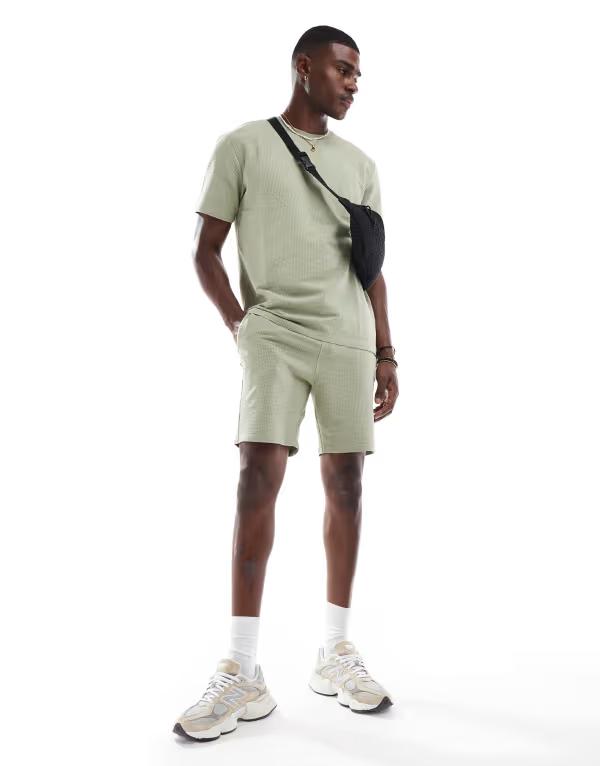 オンリーアンドサンズ メンズ ボトムス ハーフパンツ・ショーツ ショートパンツ ONLY & SONS waffle shorts in sage - part of a set SEAGRASS セージ｜ReVida 店
