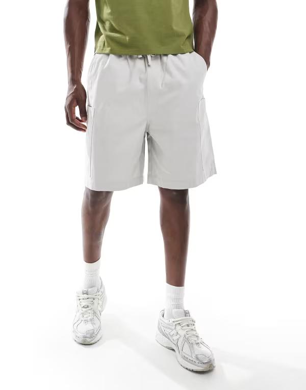 エイソス メンズ ボトムス ハーフパンツ・ショーツ ASOS DESIGN mid length cargo jorts with patch detail in stone STONE ストーン｜ReVida 店