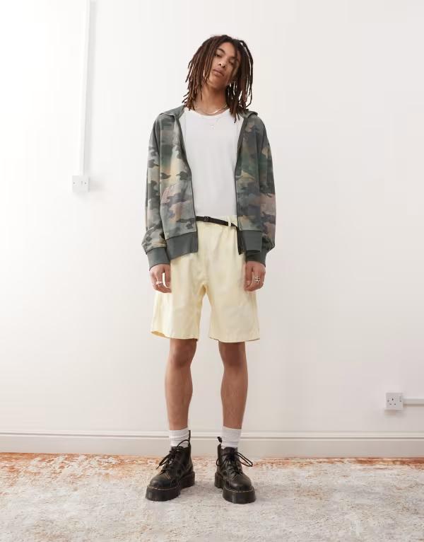 グラミチ メンズ ボトムス ハーフパンツ・ショーツ ショートパンツ Gramicci G shorts in lemon Lemon