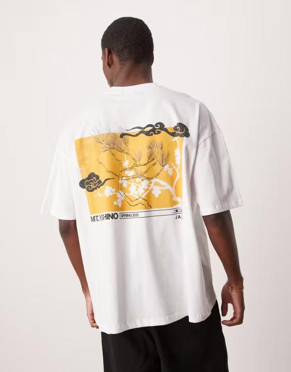 エイソス メンズ トップス Tシャツ グラフィック ASOS DESIGN oversized t-shirt with souvenir graphic WHITE ホワイト