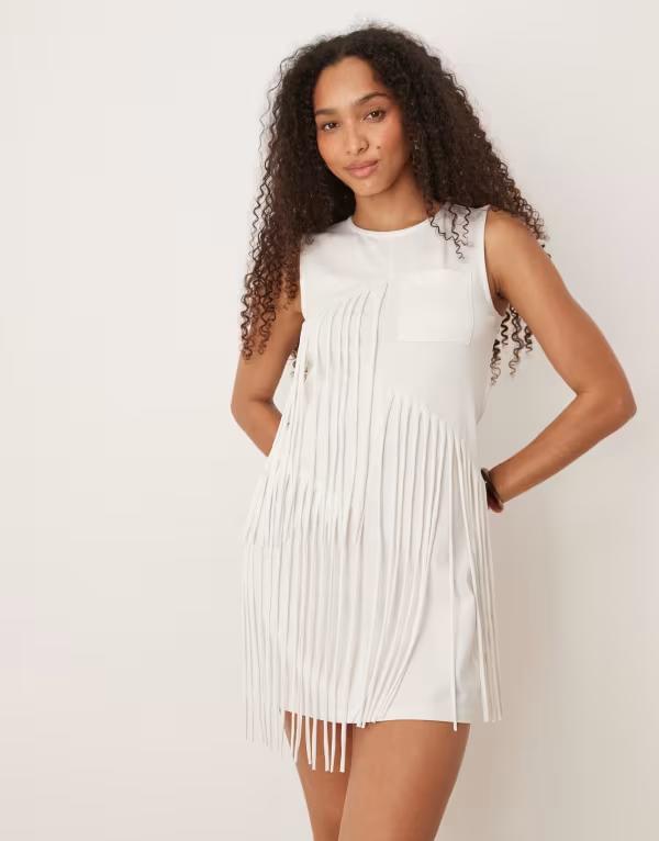 エイソス レディース トップス ワンピース ミニワンピース ミニ ノースリーブ フリンジ ASOS DESIGN sleeveless fringe mini dress with pocket detail WHITE ホワイト