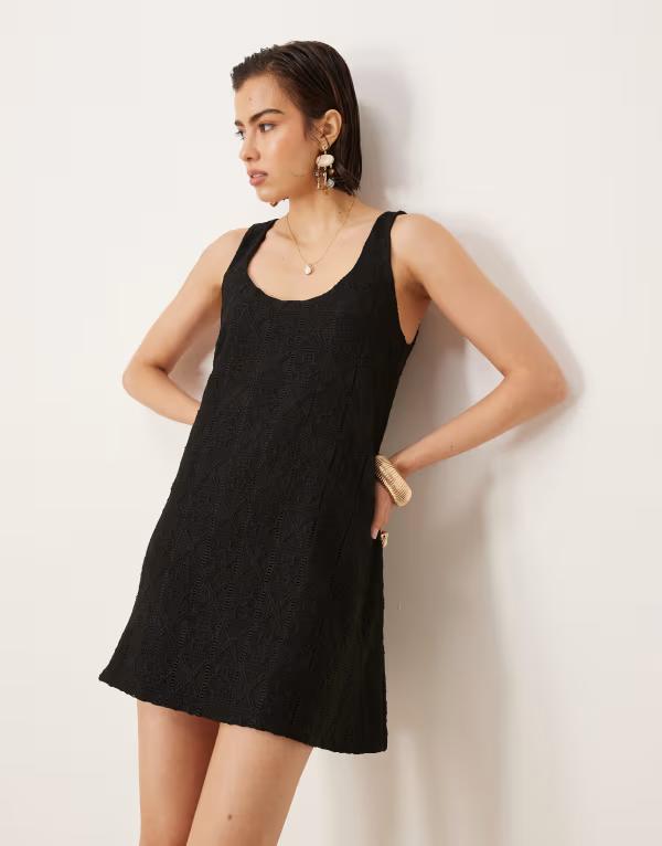 エイソス レディース トップス ワンピース ミニワンピース ミニ ASOS DESIGN crochet scoop trapeze swing mini dress Black ブラック