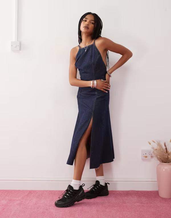 コルージョン レディース トップス ワンピース オープンバック ミディワンピース ミディ デニム COLLUSION 90s open back denim midi dress in rinse wash Rinse wash デニム