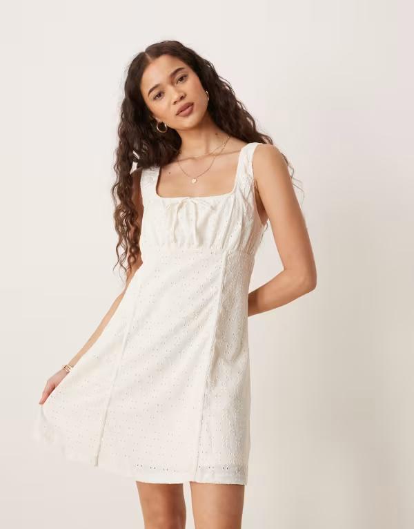 ヴィラ レディース トップス ワンピース ミニワンピース ミニ Vila eyelet milkmaid style mini dress SNOW WHITE ホワイト|ReVida 店