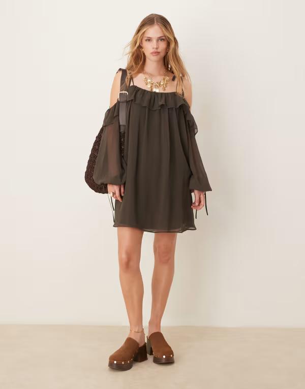 エイソス レディース トップス ワンピース ミニワンピース ミニ ASOS DESIGN cold shoulder smock mini dress in charcoal black ブラック