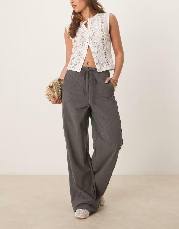 マンゴ レディース ボトムス カジュアルパンツ ストレート パンツ Mango straight leg pinstripe pants with draw string waist Gray グレー